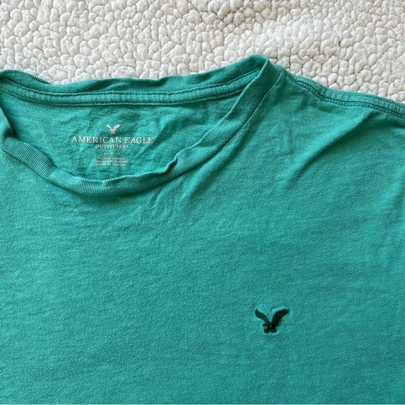 American Eagle T-Shirt - Picture 5 of 7